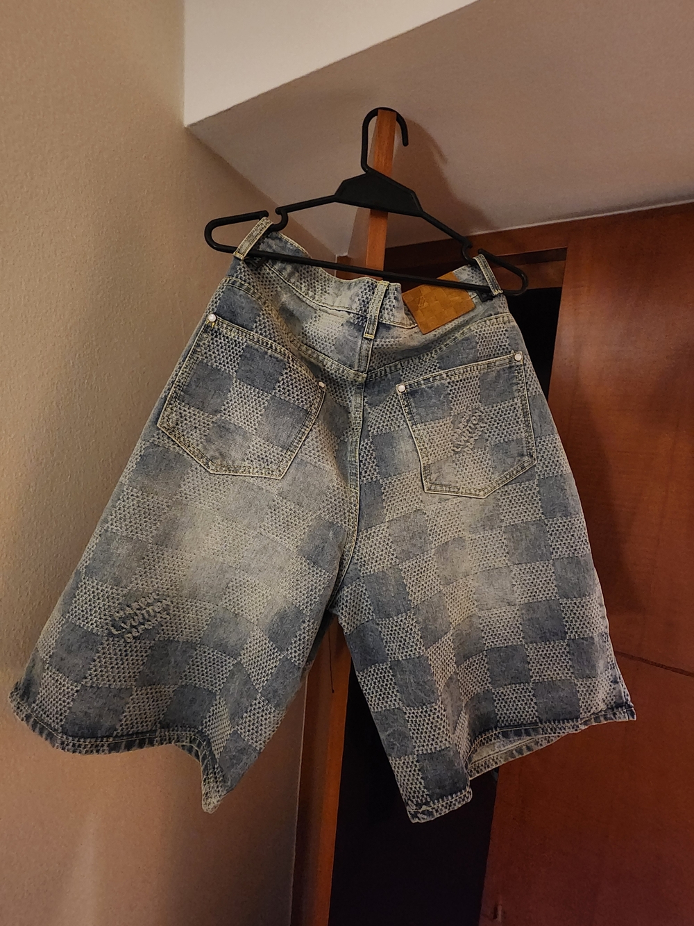 Louis Vuitton 3D Damier Denim Shorts - Picture 5 of 13